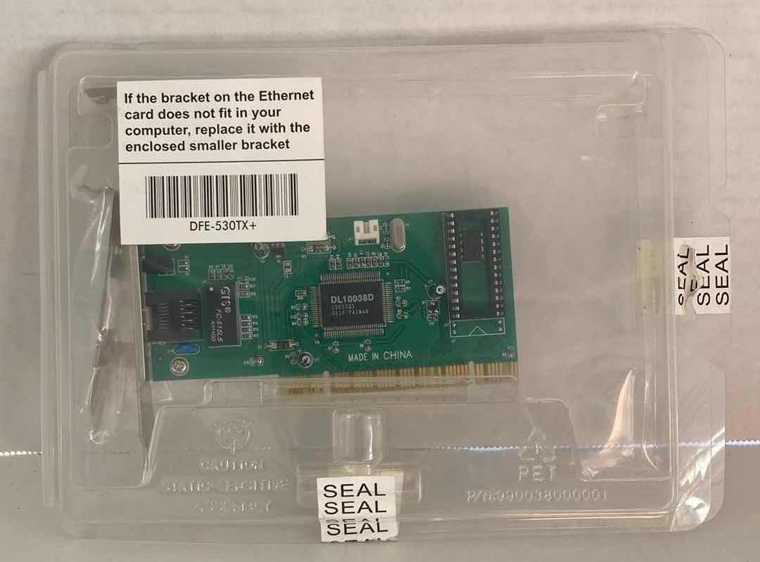 Photo 5 of NEW D-LINK NETWORK DFE-530TX 10/100 MBPS PCI NIC