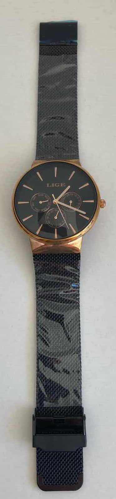 Photo 2 of LIGE GOLD & BLACK TONE STAINLESS STEEL MENS WATCH