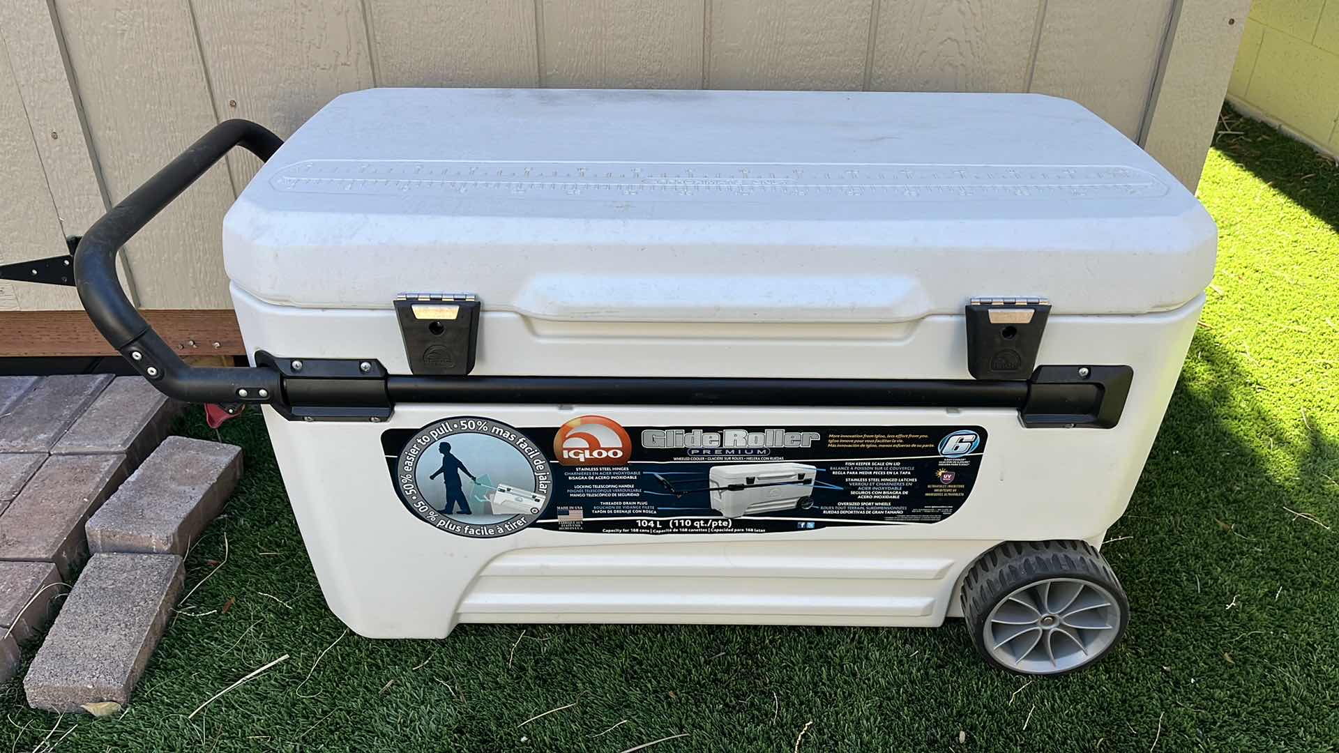 Photo 1 of IGLOO GILDE ROLLER PREMIUM COOLER ICE CHEST 110QT 40” X 18” H20”