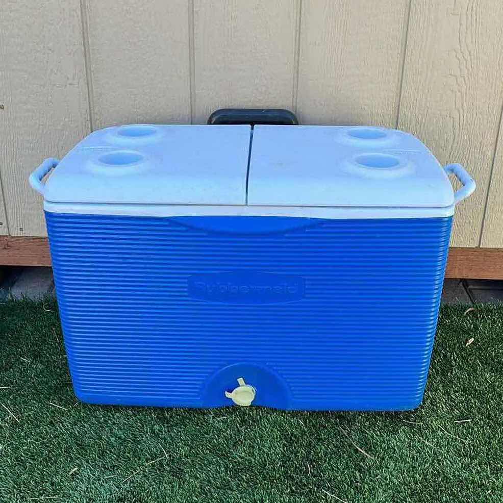 Photo 1 of RUBBERMAID ROLLING COOLER ICE CHEST 30” X 15.5” H19”