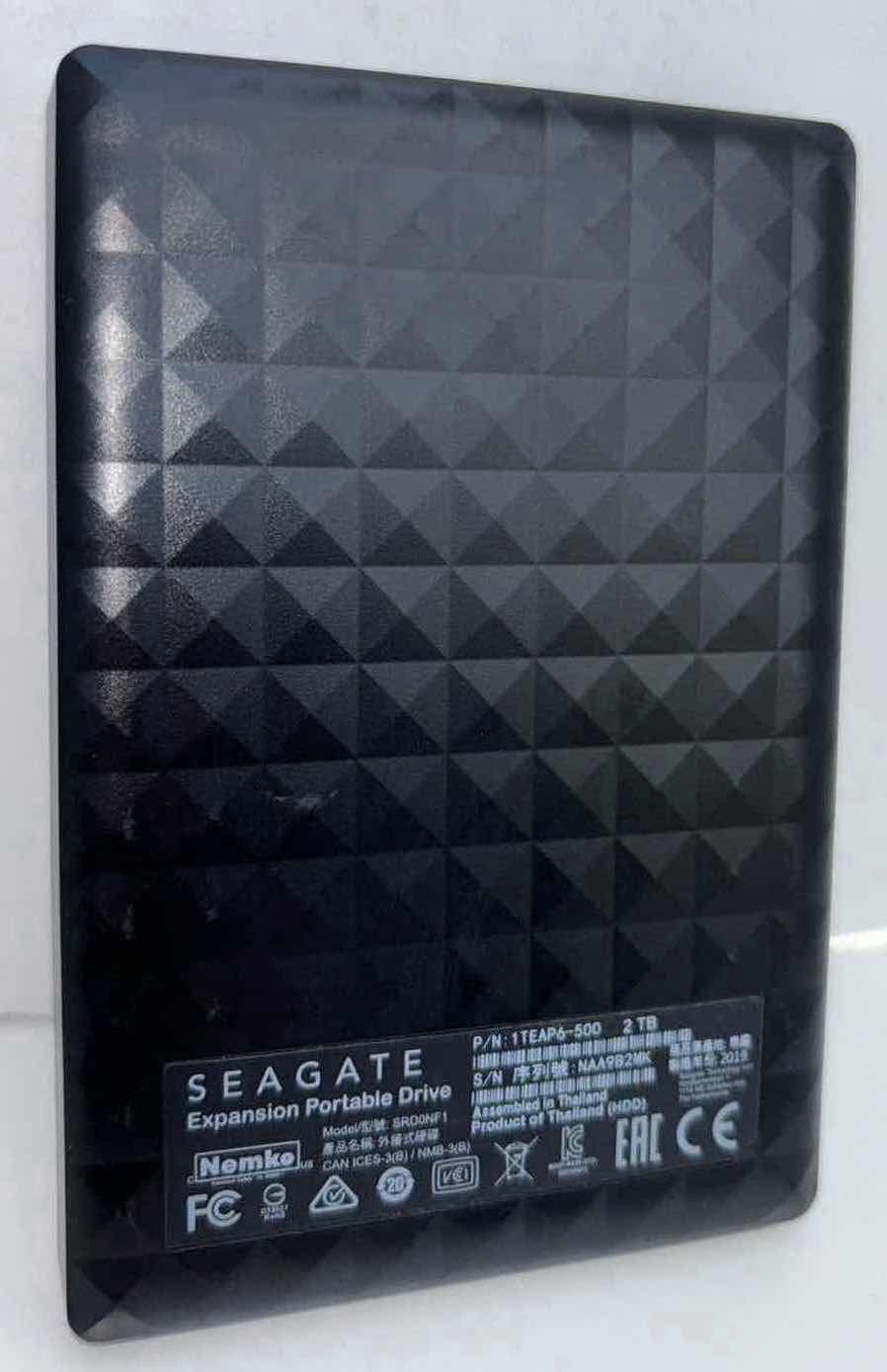 Photo 5 of SEAGATE 2TB EXPANSION PORTABLE DRIVE (1TEAP6-500)