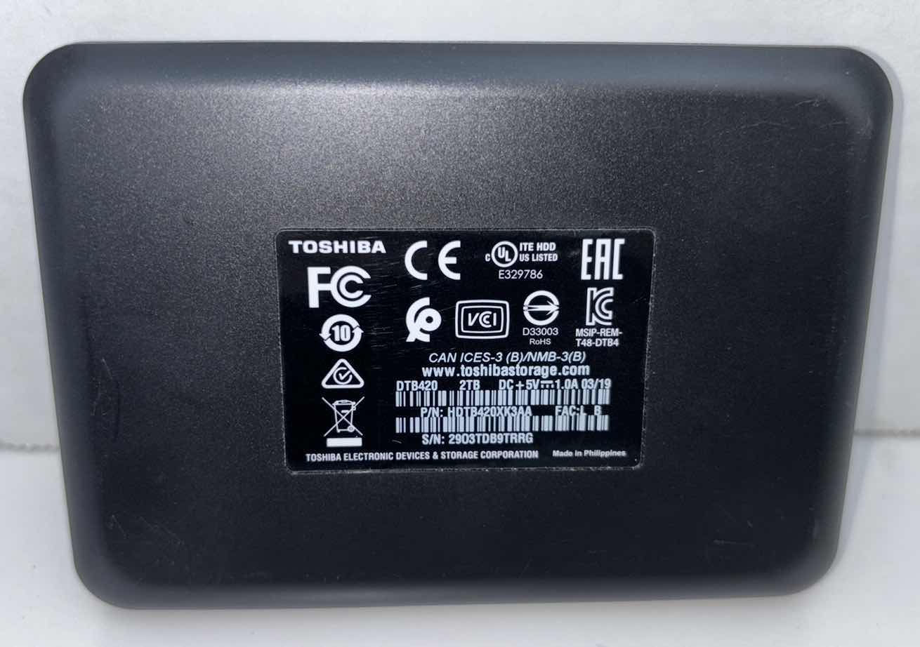 Photo 3 of TOSHIBA CANVIO BASICS 2TB PORTABLE EXTERNAL HARD DRIVE USB 3.0, BLACK (HDTB420XK3AA)