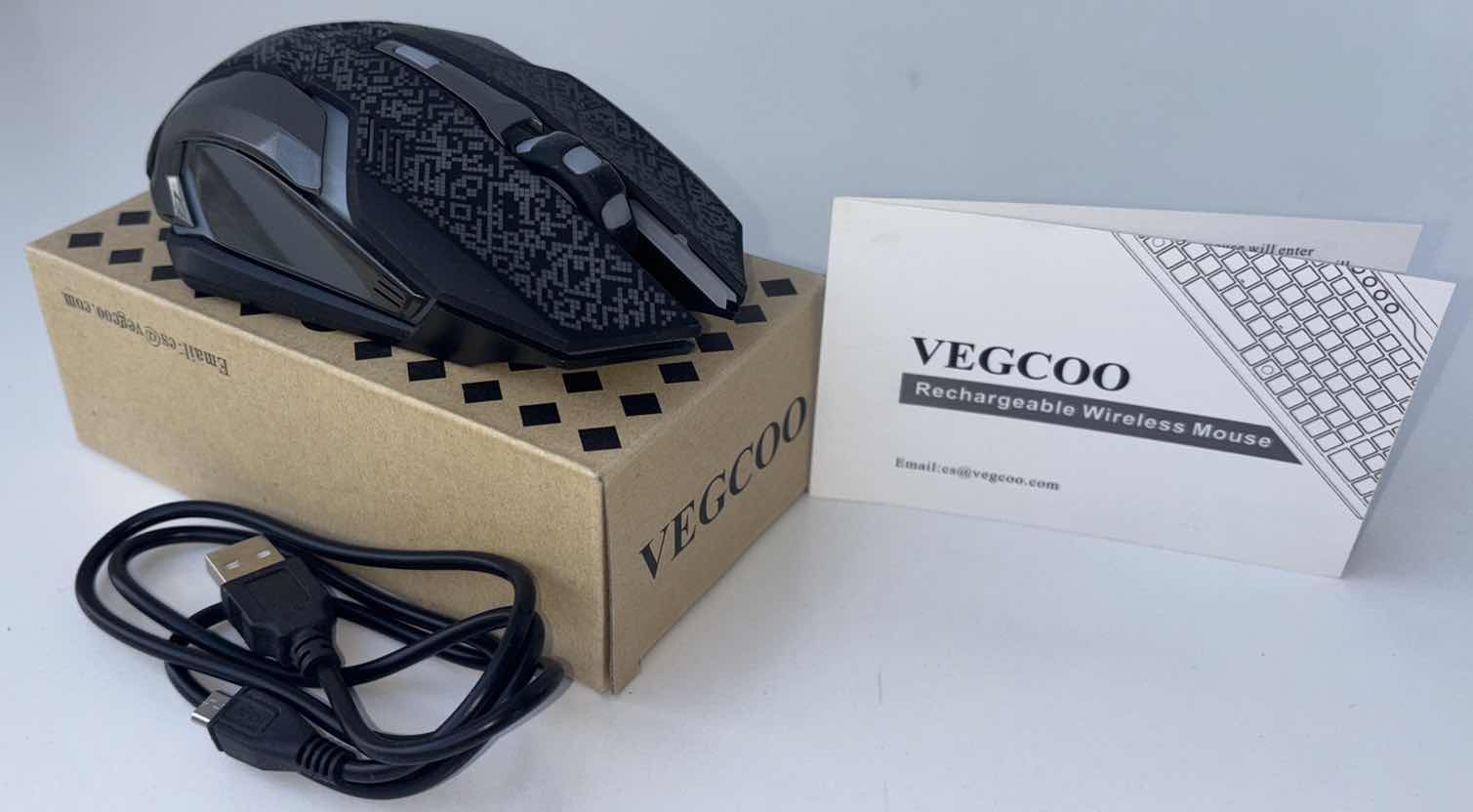 Photo 1 of NEW VEGCOO RECHARGEABLE WIRELESS MOUSE