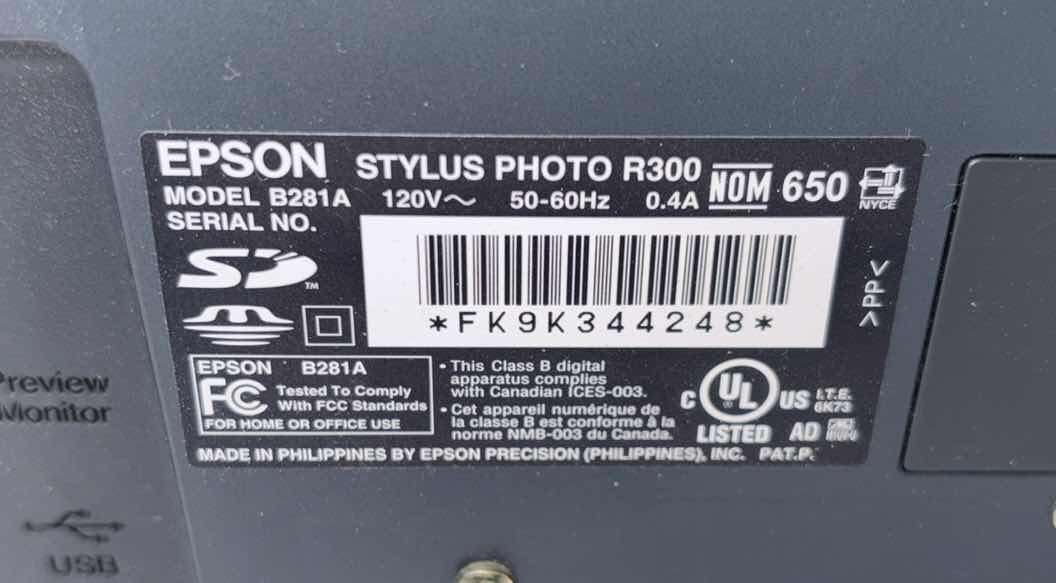 Photo 8 of EPSON STYLUS PHOTO PRINTER R300 (MODEL B281A)