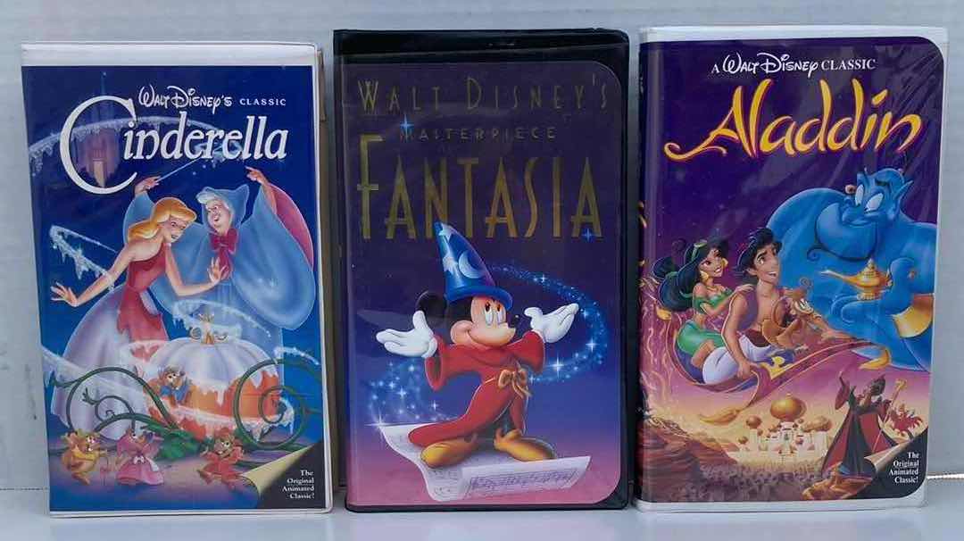 Photo 3 of CLASSIC DISNEY MOVIE VHS COLLECTION (6)