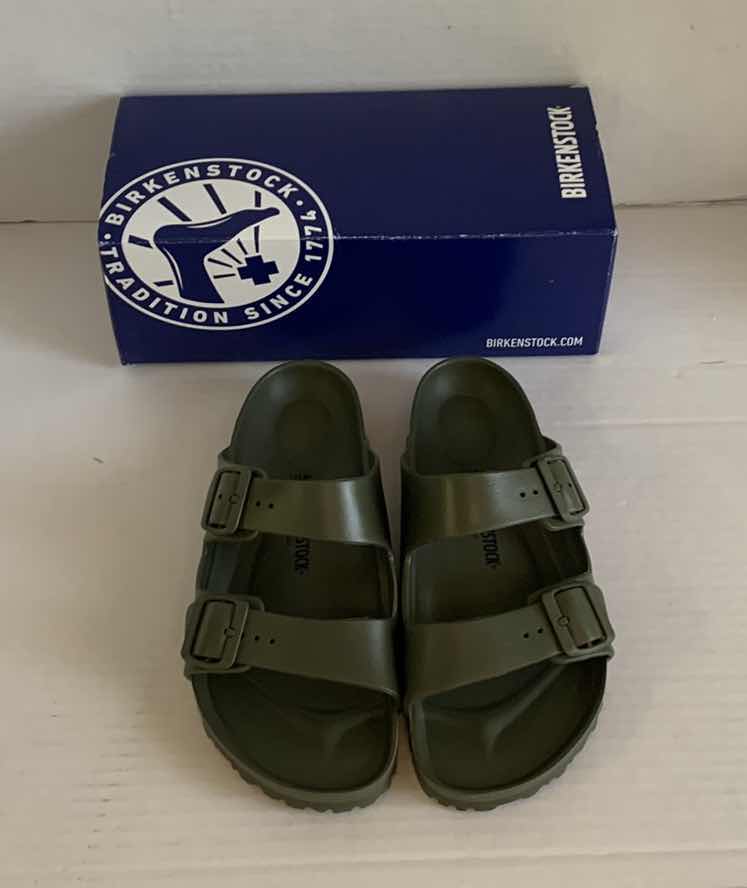 Photo 1 of BIRKENSTOCK ARIZONA ESSENTIALS KHAKI SIZE 42