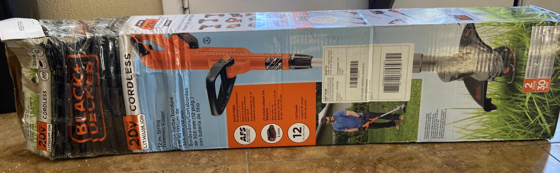 Photo 3 of BLACK AND DECKER CORDLESS WEED WACKER