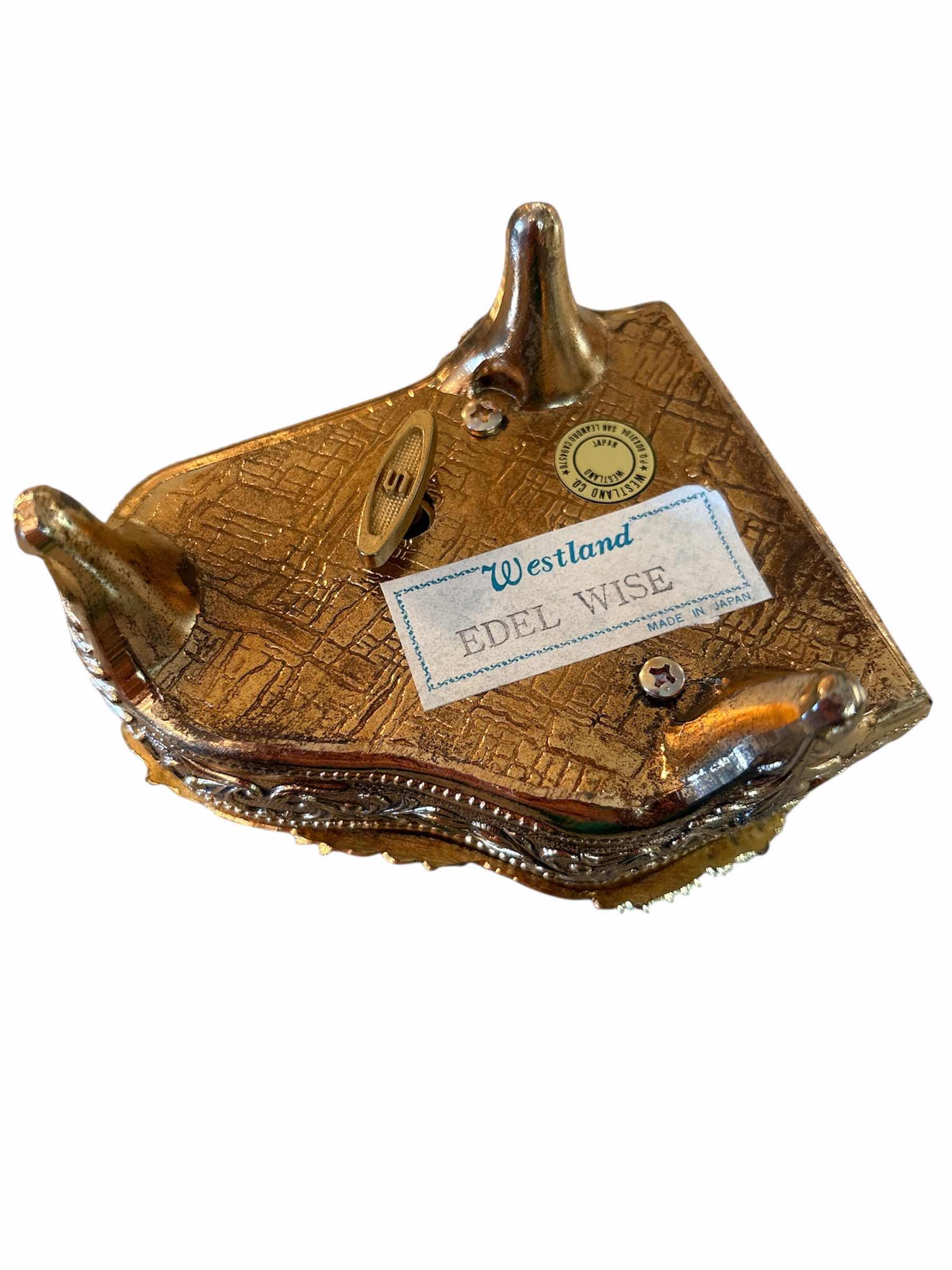 Photo 1 of WESTLAND EDEL WISE PIANO MUSIC BOX - MADE IN JAPAN 

4” x 3.5” x H2.5”