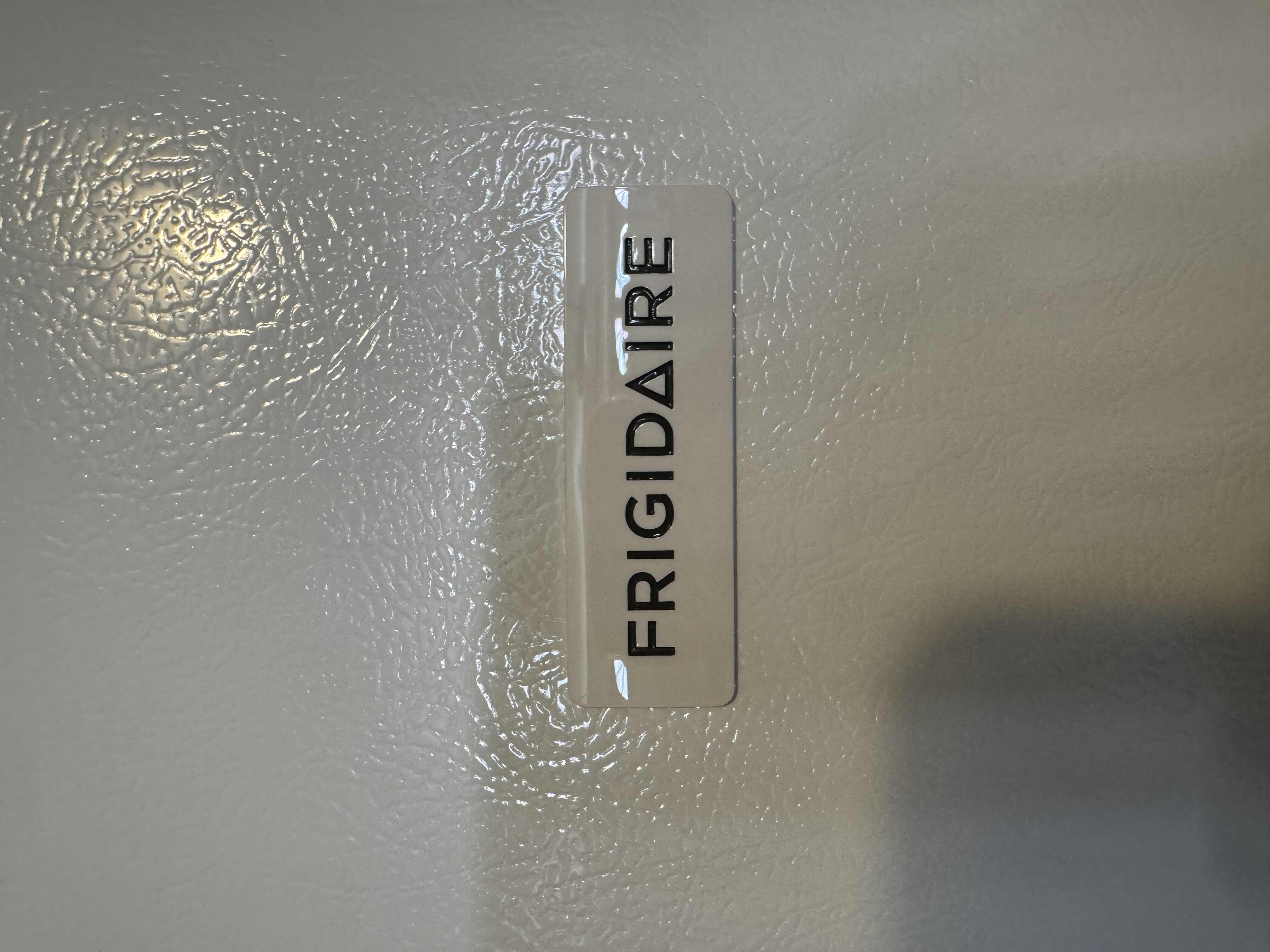 Photo 1 of FRIGIDAIRE REFRIGERATOR/FREEZER