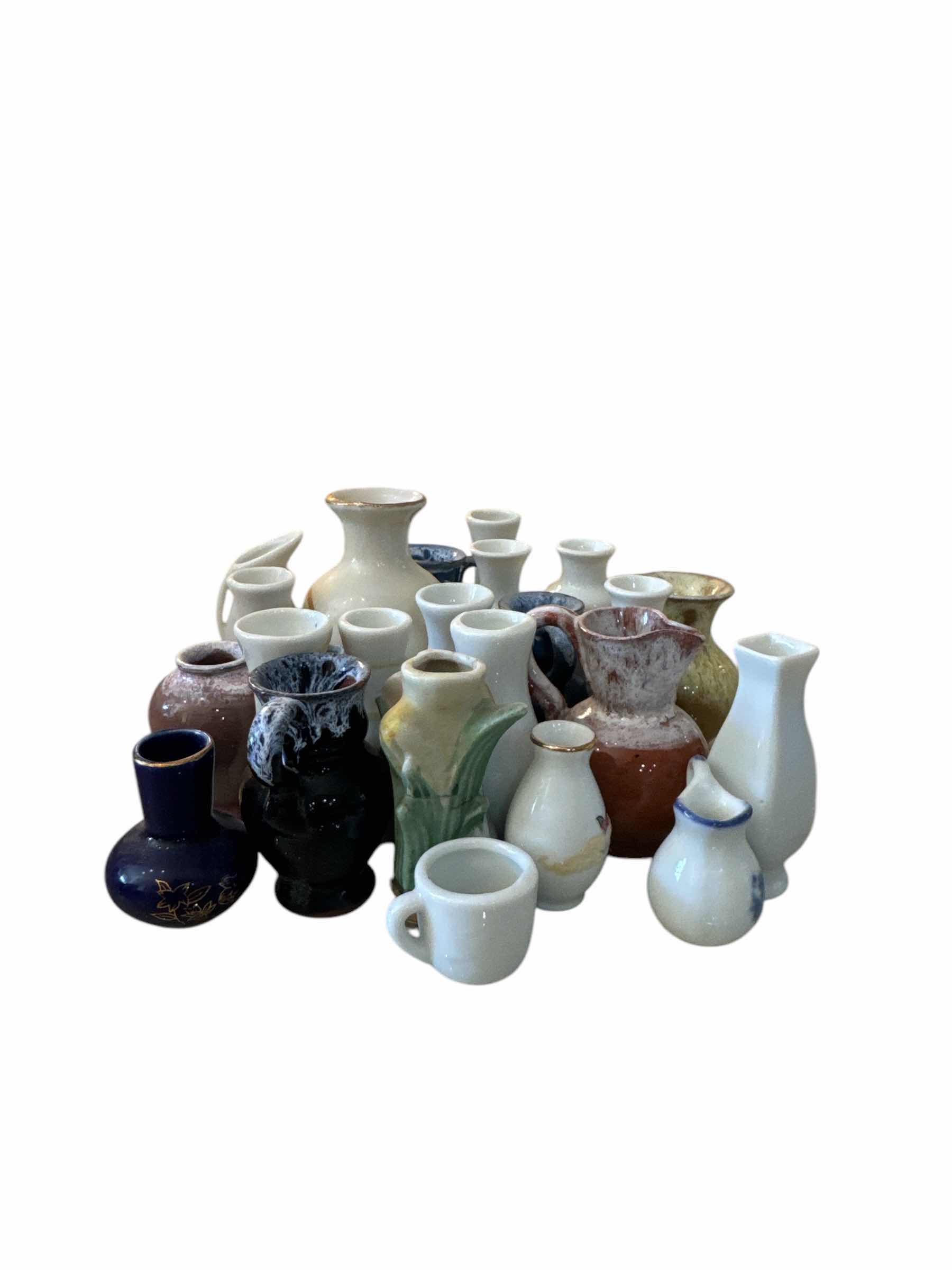 Photo 1 of 24 MINIATURE VASES