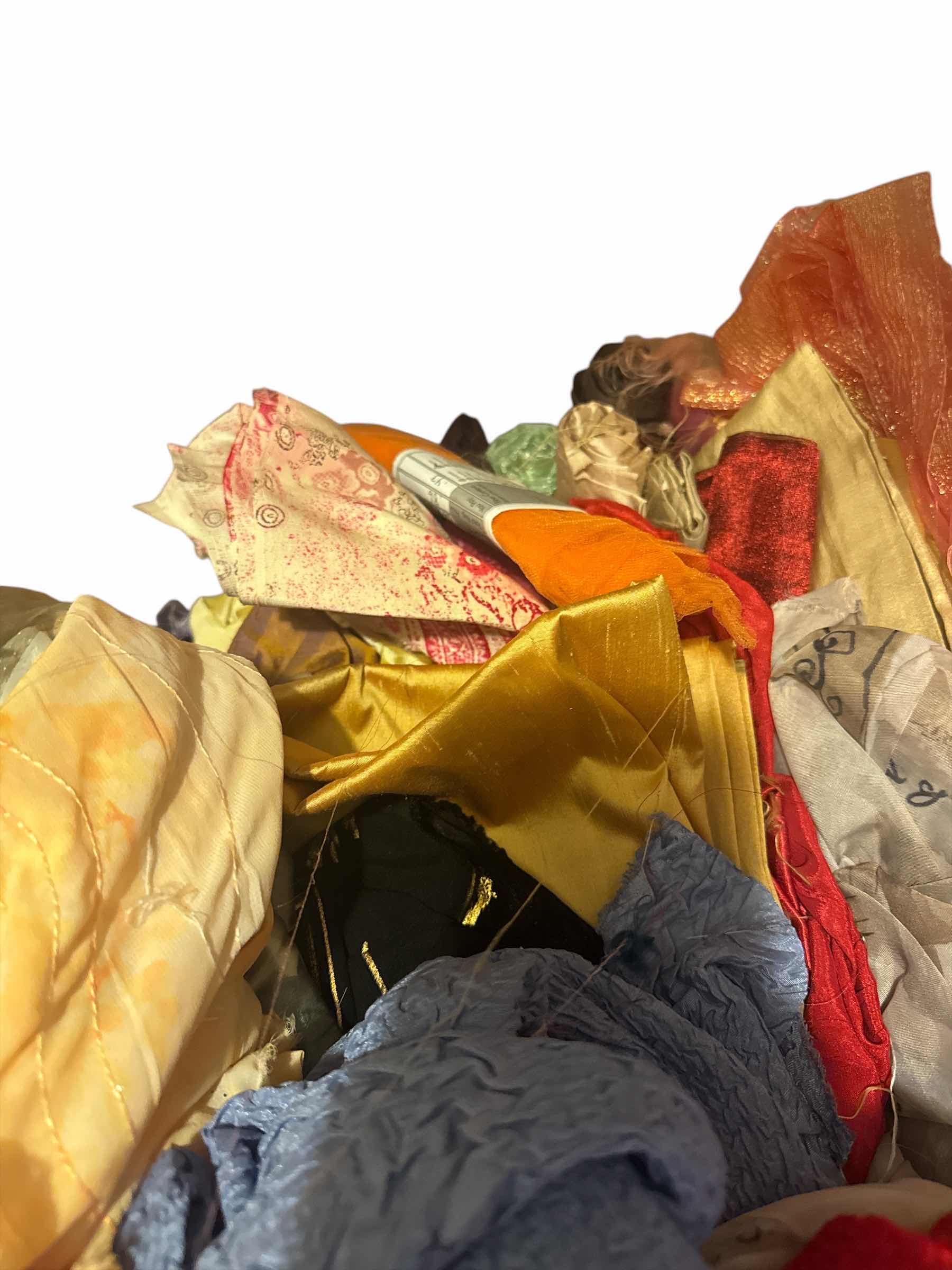 Photo 1 of 66 QT TOTE OF FABRIC