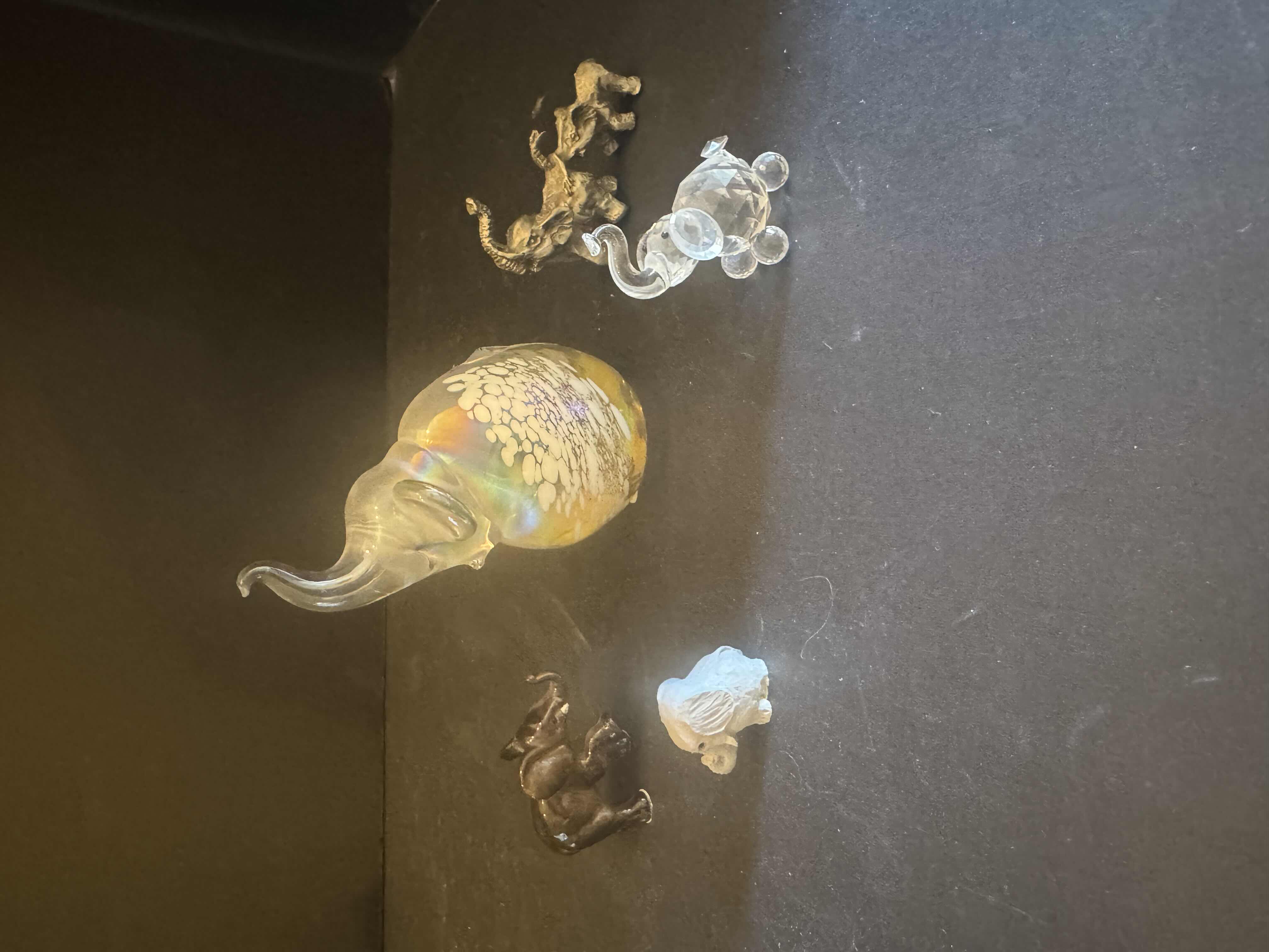 Photo 1 of VINTAGE COLLECTION OF SMALL ELEPHANT FIGURINES, GLASS, METAL, CERAMIC, RESIGN, 10 ITEMS 


2.5” X H4”
3.5” X H2”
2.5” X H2”
2” X H2.5”
2” X H2”
2.5” X H2”
2” X H1.5”
2.5 X H2”
1.5” X H1.5”
1” X H1”