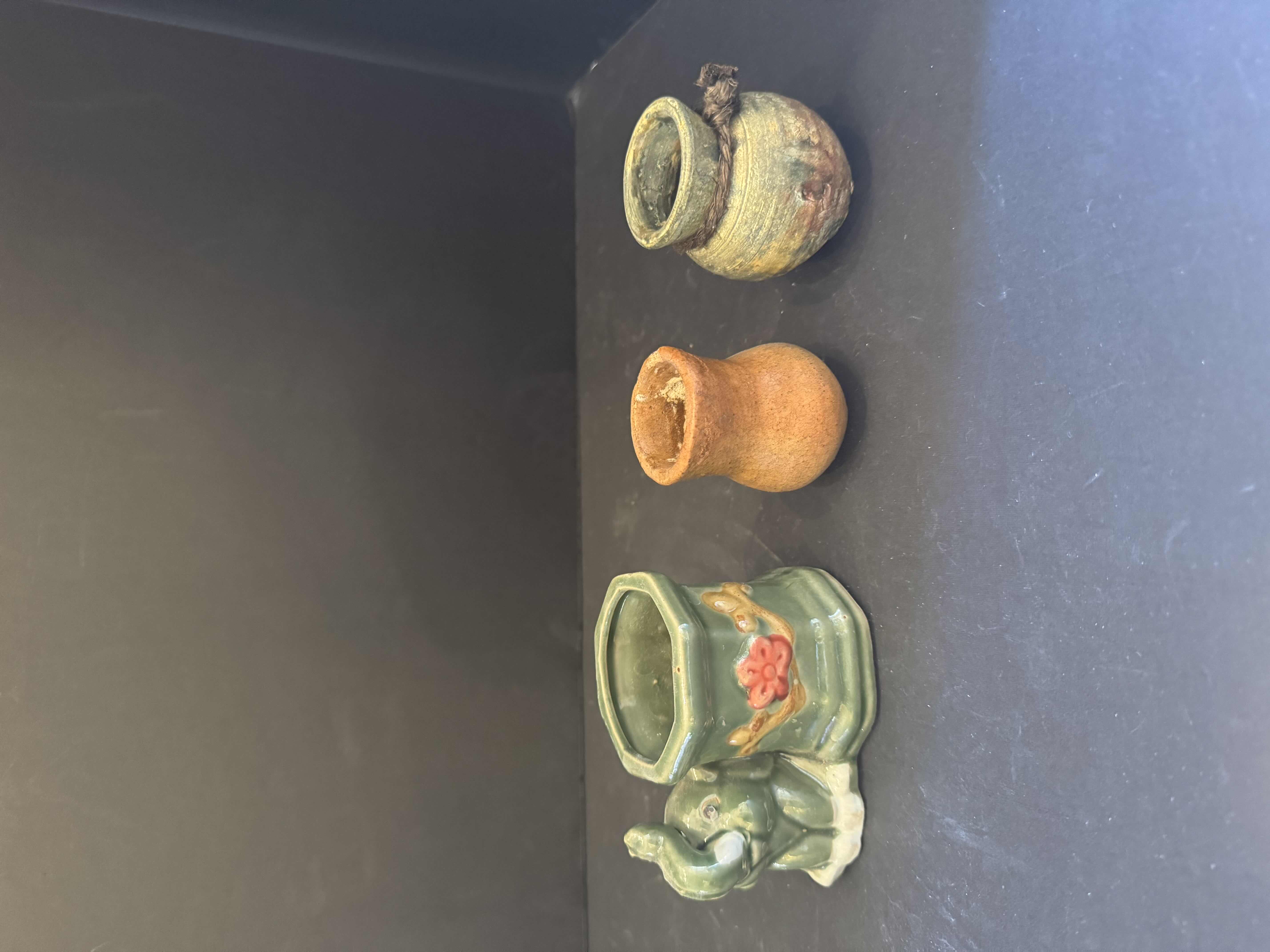Photo 1 of COLLECTION OF ELEPHANT DECOR, JEWELRY/TRINKET BOX, AND MINI VASES, RESIN, CERAMIC, WOOD, 7 ITEMS


4.5” X H3”
D3” X H3”
D2” X H3”
D1.75” X H2.5”
4” X H2.5”
3.5” X H2”
2.25” X H2”