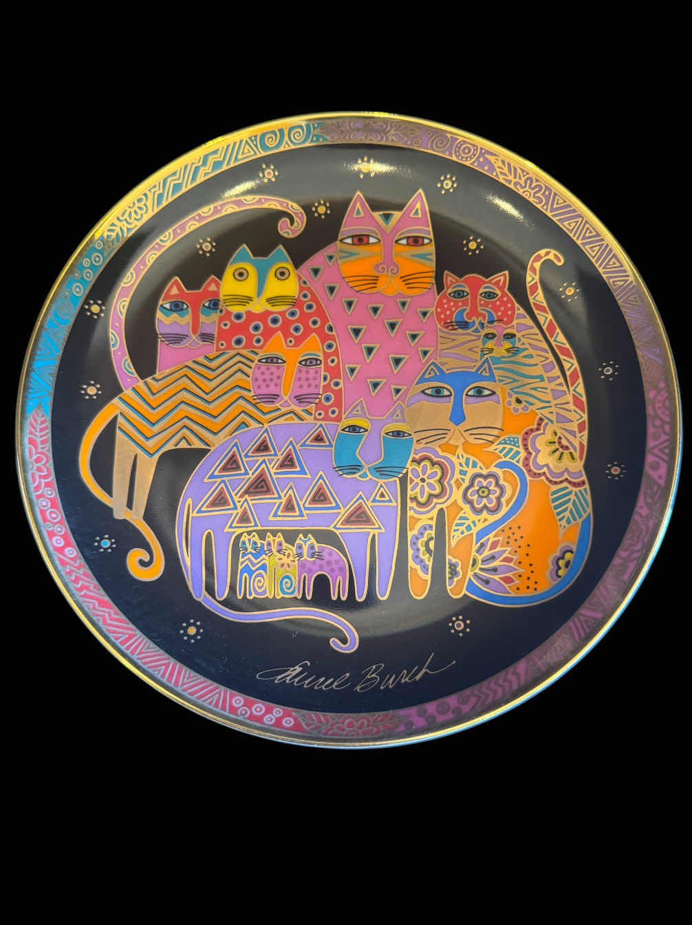Photo 1 of VINTAGE FABULOUS FELINES BY LAUREL BURCH LIMITED EDITION, PLATE NO. HA3700. ARTWORK, HOME DECOR
D8.25”