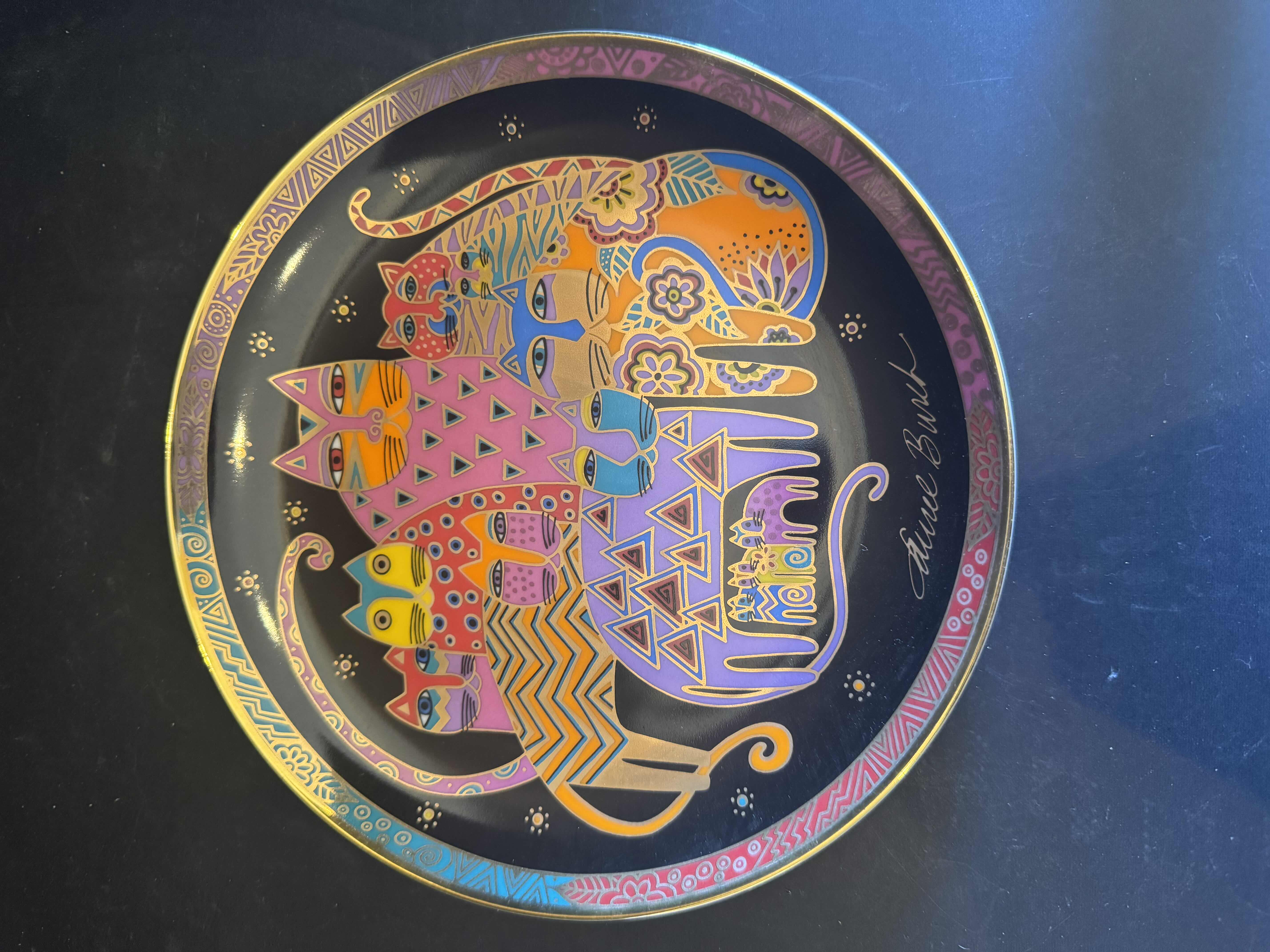 Photo 1 of VINTAGE FABULOUS FELINES BY LAUREL BURCH LIMITED EDITION, PLATE NO. HA3700. ARTWORK, HOME DECOR 
D8.25”