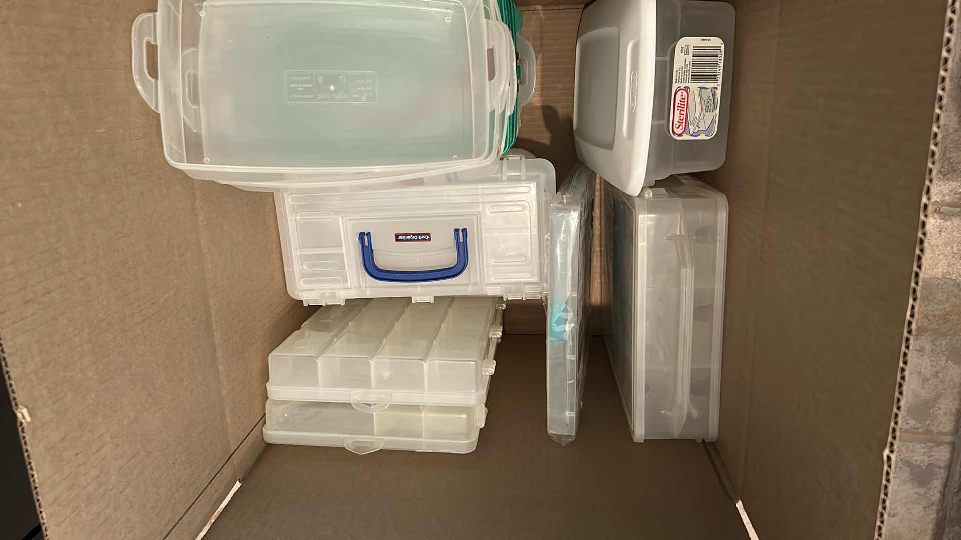 Photo 1 of BOX OF ASSORTED PLASTIC CONTAINERS