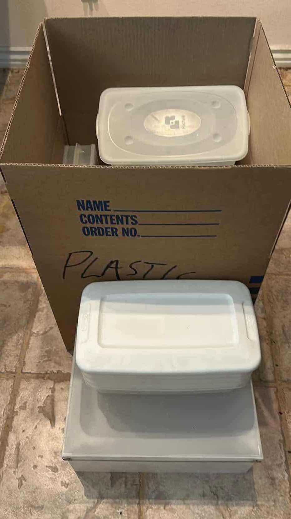 Photo 1 of BOX OF ASSORTED PLASTIC CONTAINERS