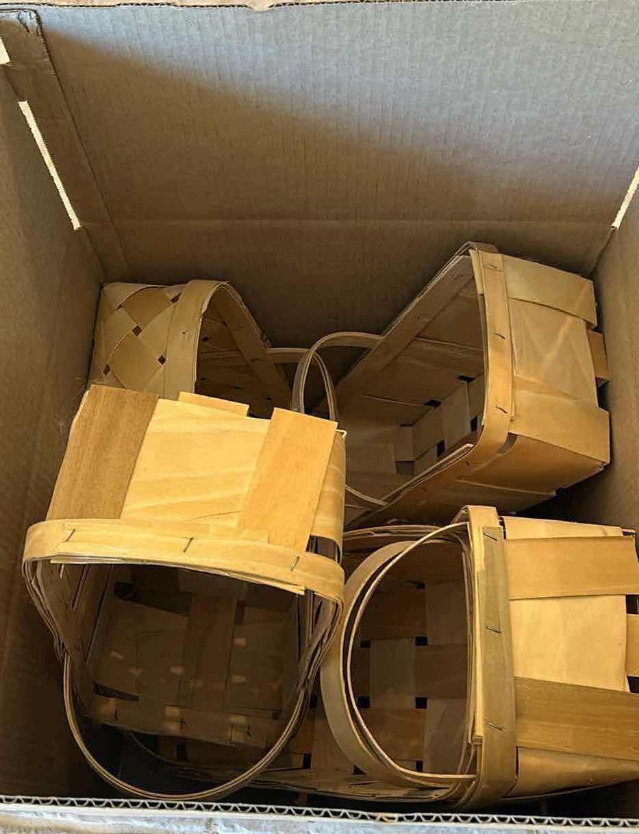 Photo 1 of CONTENTS OF BOX 5 BASKETS