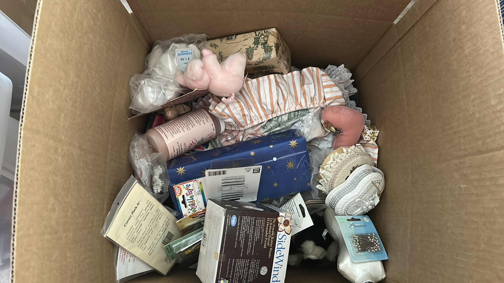 Photo 1 of CONTENTS OF BOX CRAFTS