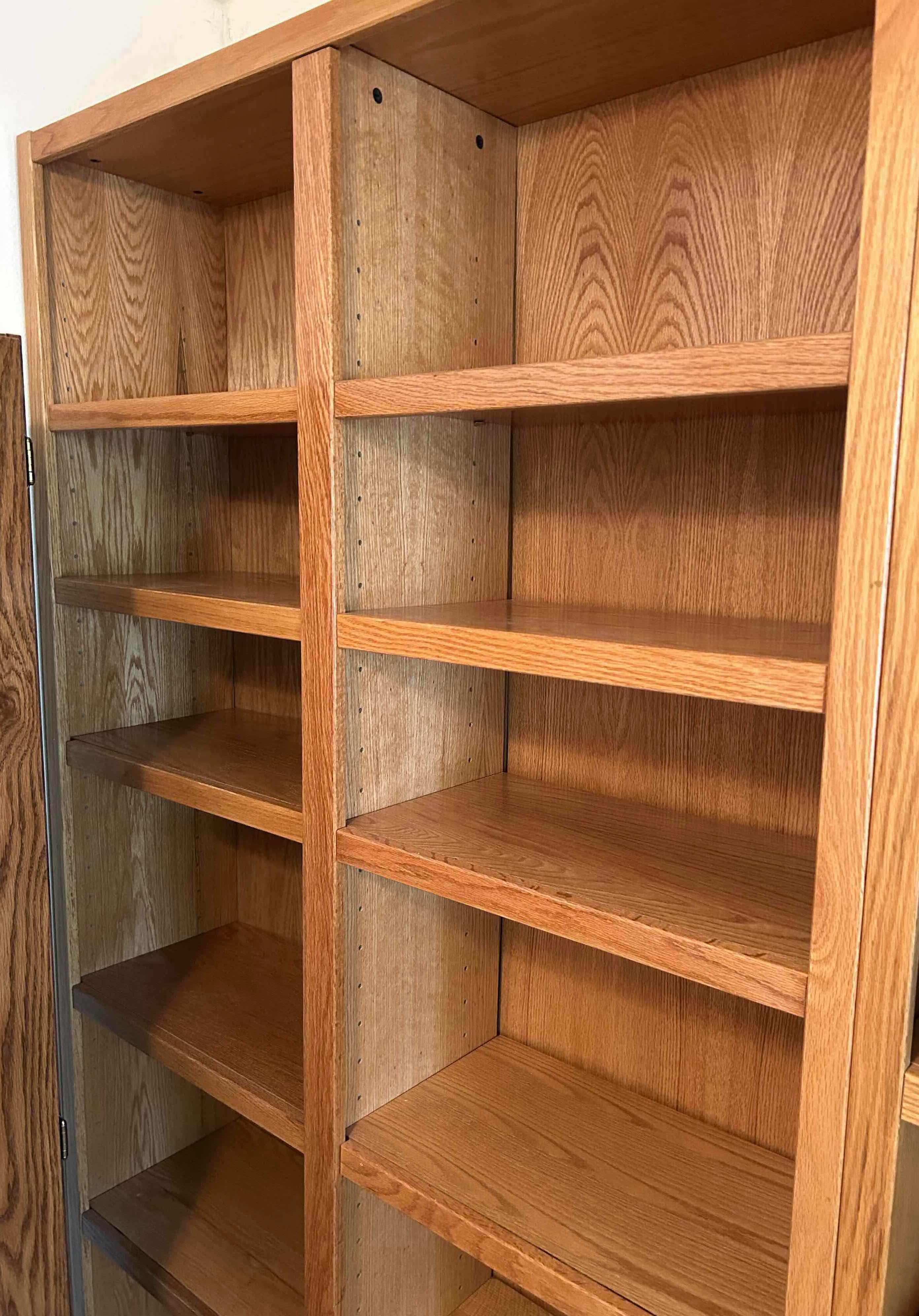Photo 1 of OAK BOOK SHELVES 36” X 72”
MUST HAVE TOOLS TO REMOVE