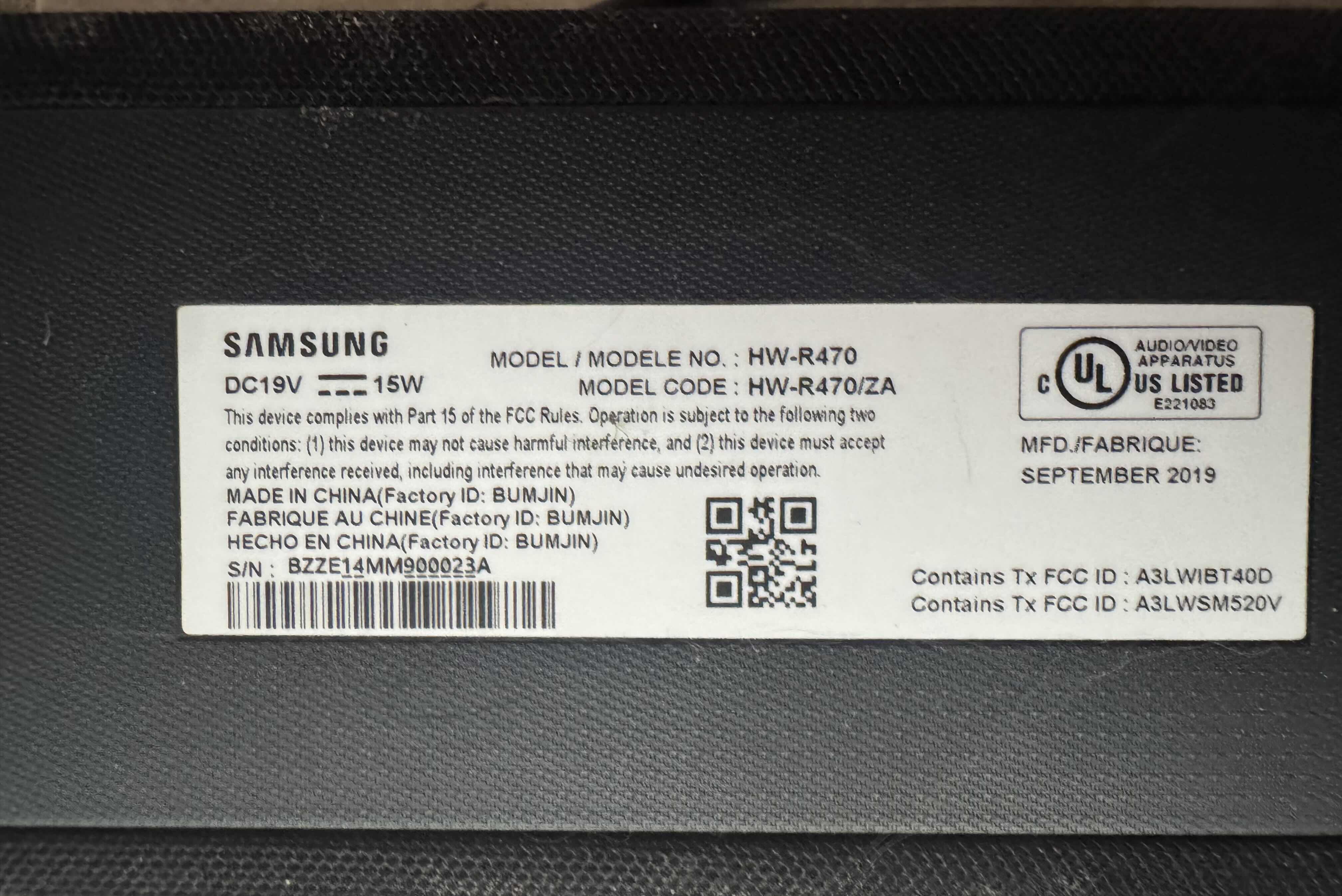 Photo 1 of SPEAKERS AND SOUND BAR, JBL AND SAMSUNG

H16” AND SMALLER