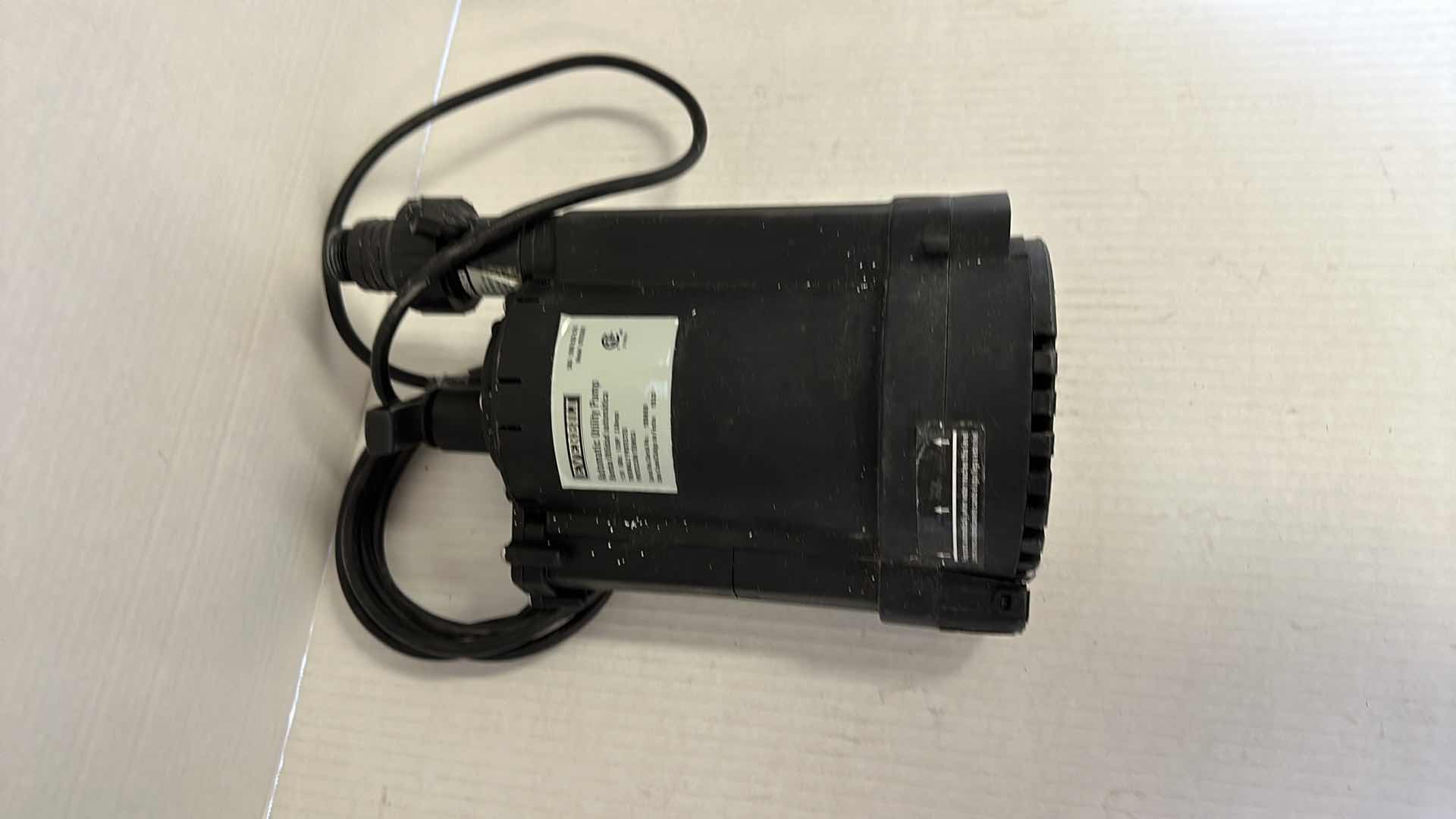 Photo 1 of EVERBILT AUTOMATIC UTILITY PUMP