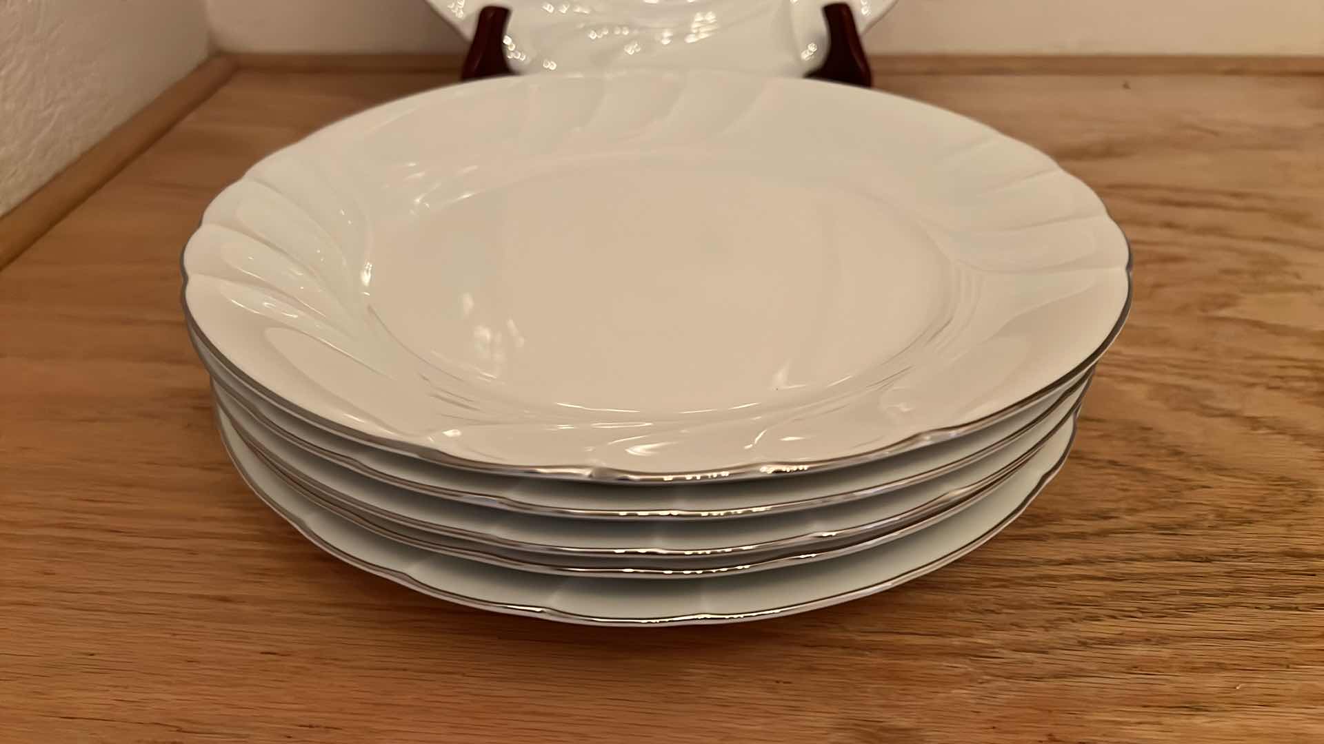 Photo 4 of 6-MIKASA FINE CHINA "WEDDING BAND" DINNER PLATES