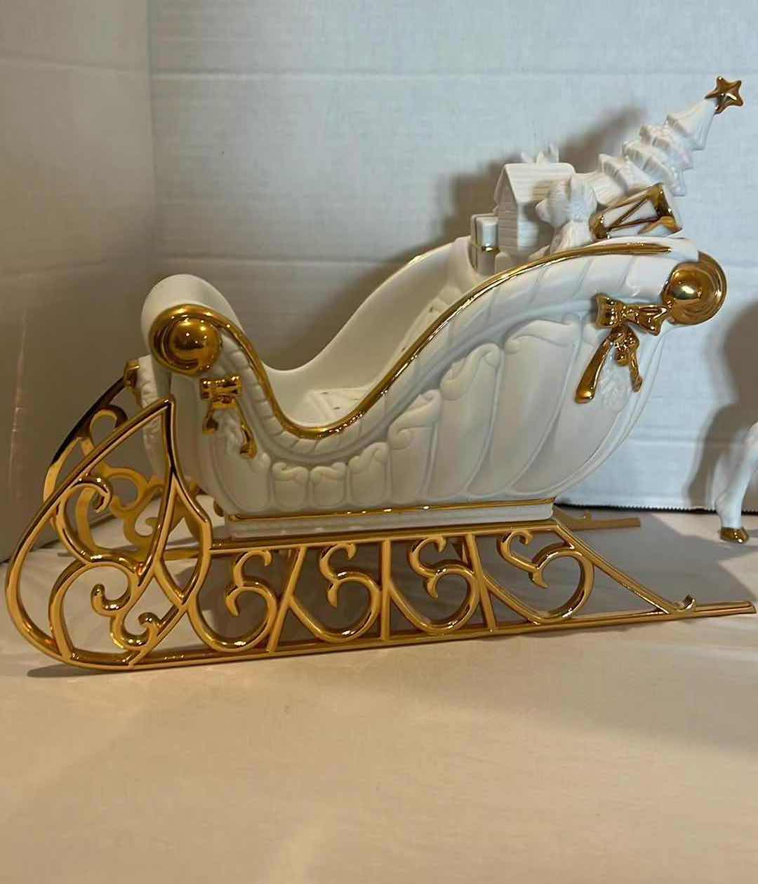 Photo 4 of WHITE W GOLD TRIM CERAMIC SLEIGH & REINDEER H10"