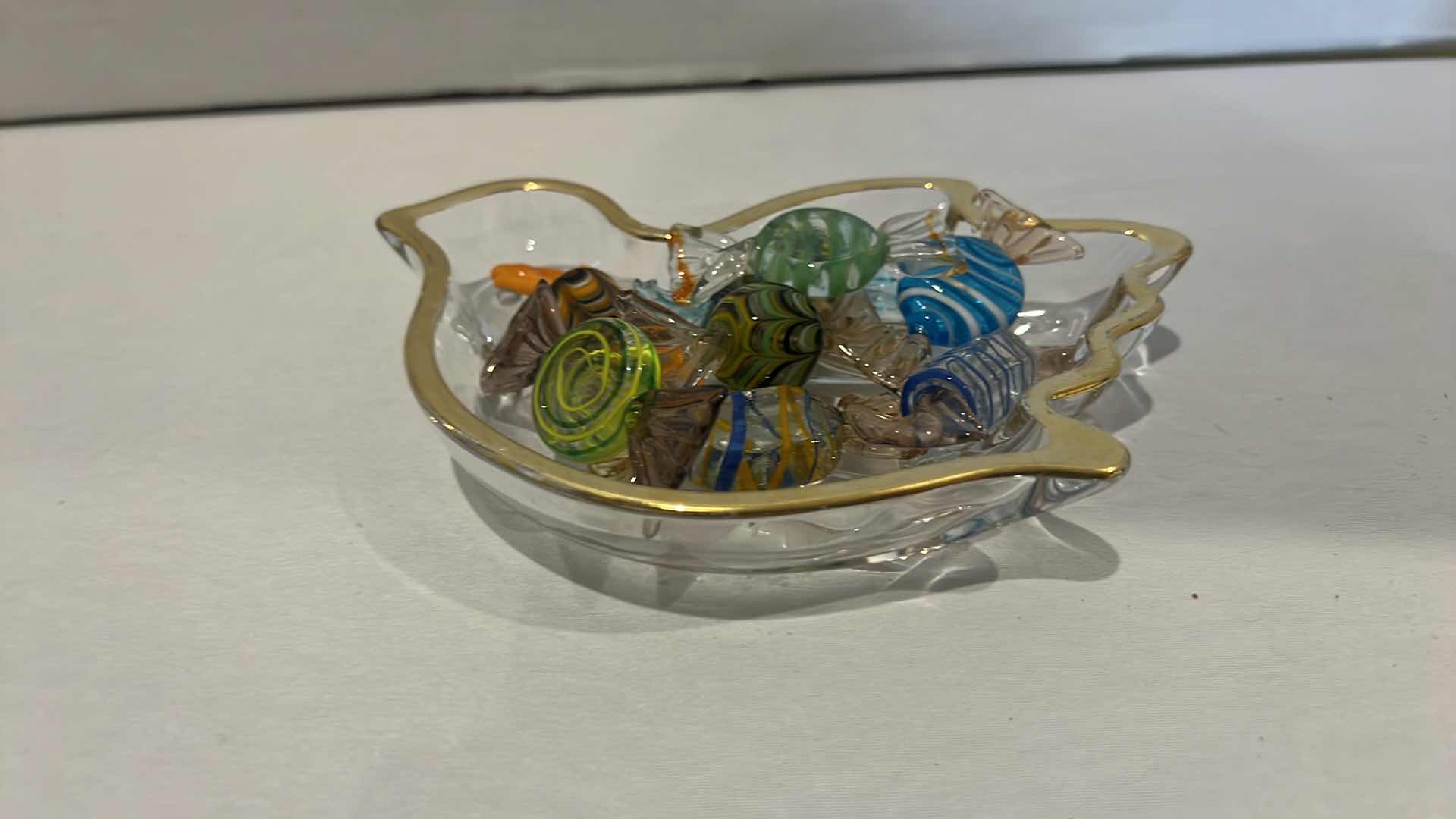 Photo 5 of GLASS DOVE CANDY DISH W GLASS WRAPPED CANDIES