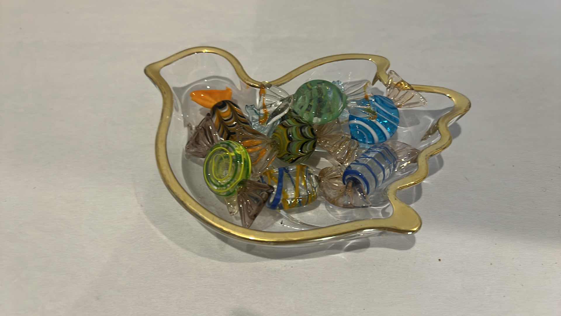 Photo 4 of GLASS DOVE CANDY DISH W GLASS WRAPPED CANDIES