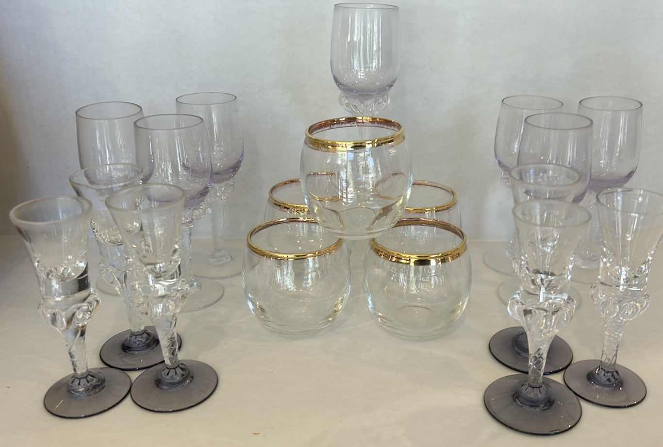 Photo 1 of 18PC CRYSTAL SHOT AND LIQUOR GLASSES TALLEST H5”