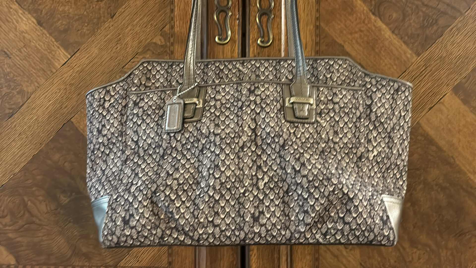 Photo 3 of COACH "TAYLOR" SNAKE PRINT ALEXIS CARRYALL SHOULDER BAG