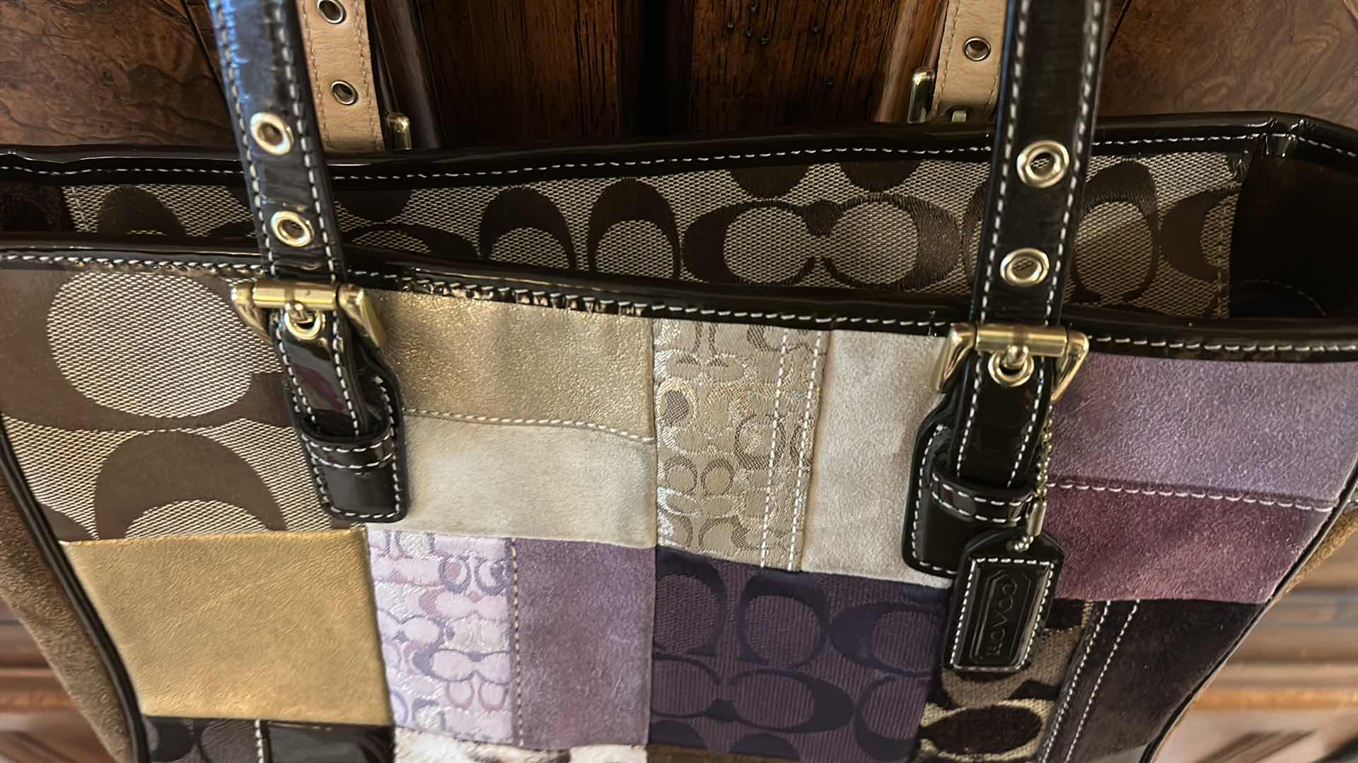 Photo 4 of COACH LEGACY PATCHWORK 9499 MULTICOLOR SUEDE W LEATHER CANVAS TOTE SHOULDER BAG