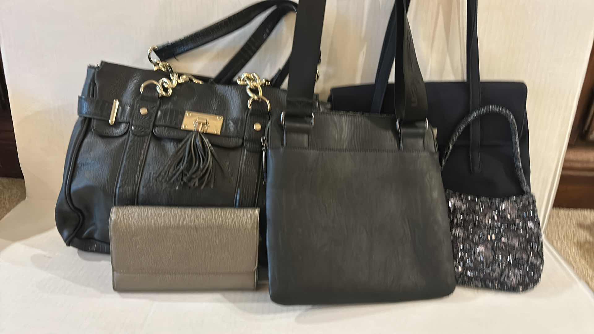 Photo 2 of 4- SHOULDER HANDBAGS, WALLET