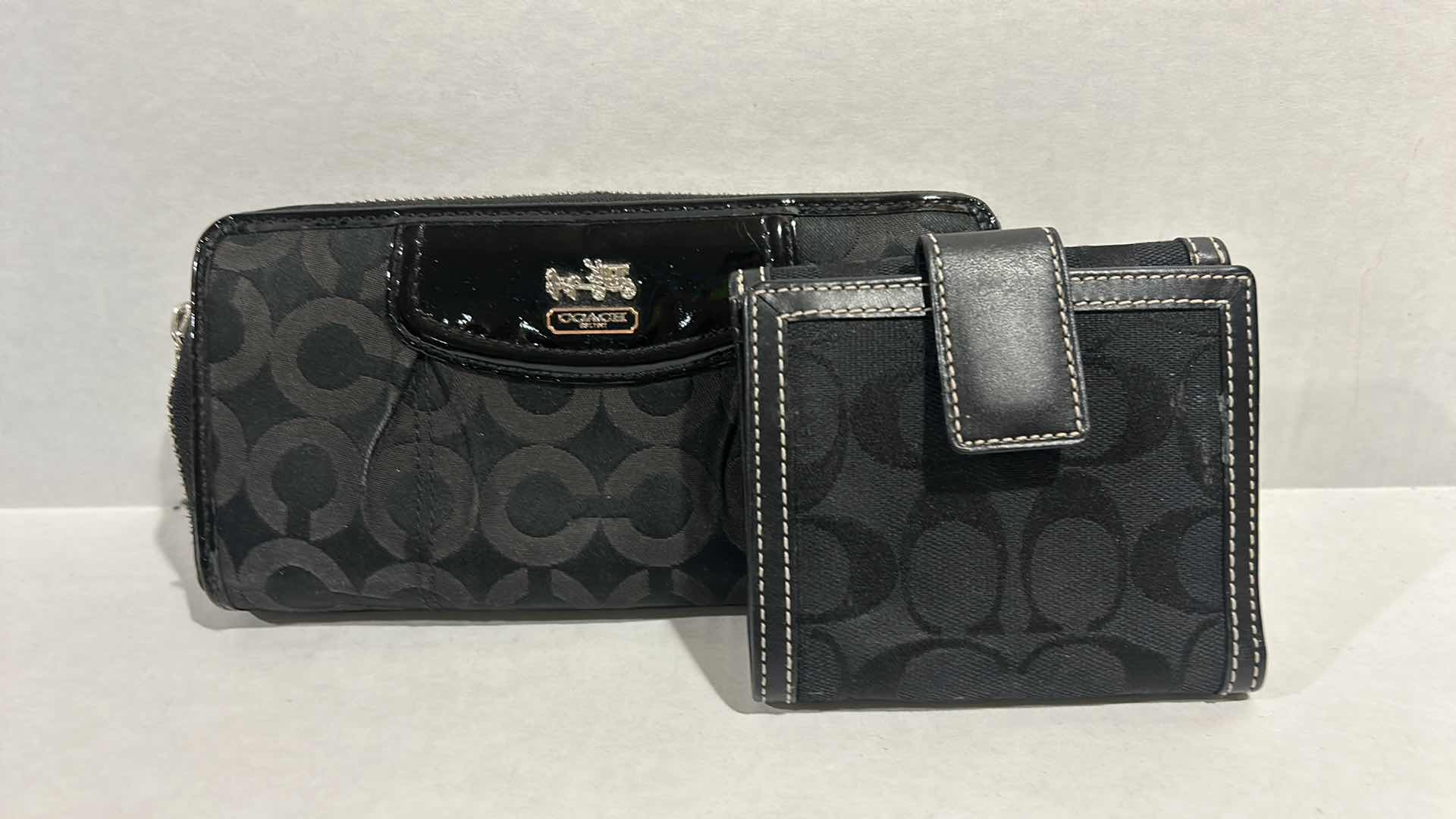 Photo 1 of COACH LARGE BLACK ACCORDION ZIP SIGNATURE JACQUARD WALLET, COACH SIGNATURE BLACK BI-FOLD WALLET