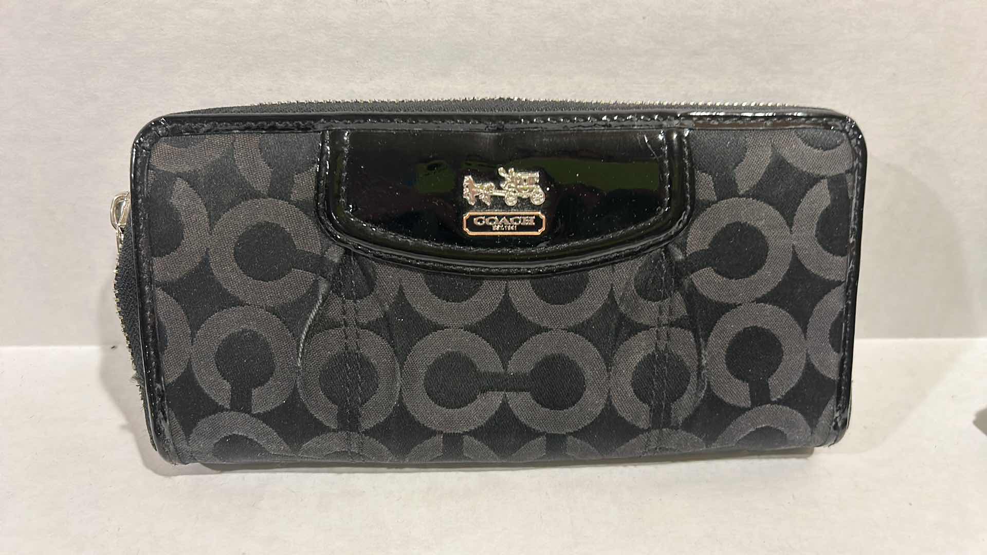 Photo 2 of COACH LARGE BLACK ACCORDION ZIP SIGNATURE JACQUARD WALLET, COACH SIGNATURE BLACK BI-FOLD WALLET