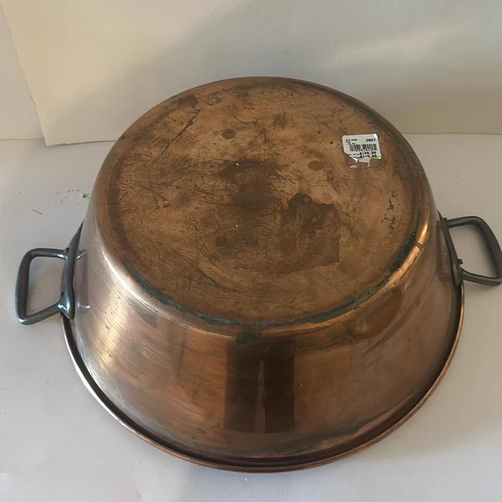 Photo 4 of LARGE COPPER POT 15 1/4” x 5 1/2”