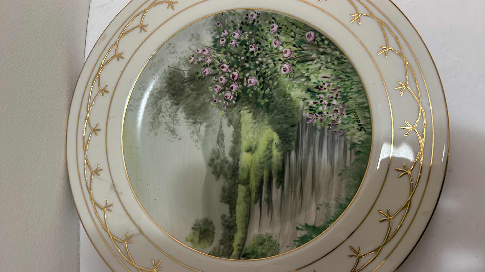 Photo 2 of HOME DECOR- 2 10.5” LA MIEUX CHINA PLATES, HAND PAINTED, 24 KARAT GOLD EMBELLISHED