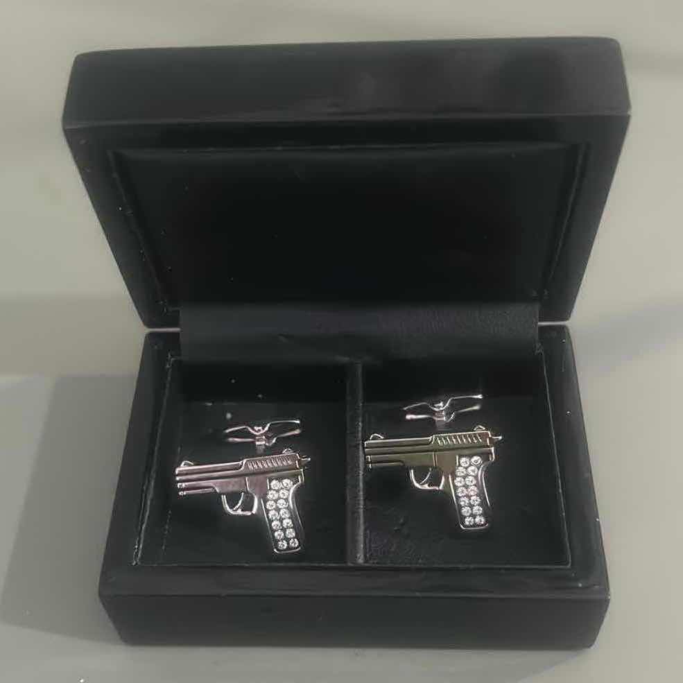 Photo 1 of MENS HANDGUN TIE CLIPS