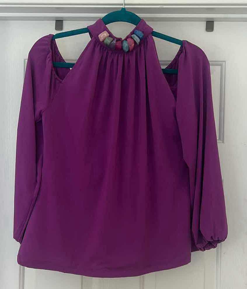 Photo 5 of NEW NO TAGS - WOMEN’S PURPLE, BOSTON PROPER, OFF THE SHOULDER BLOUSE SIZE MED