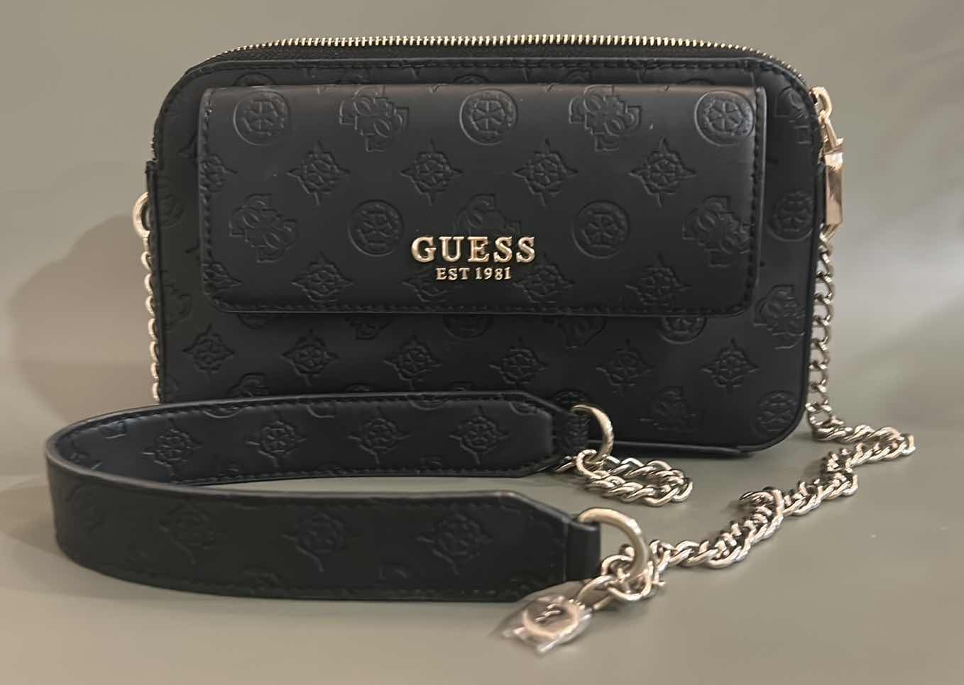 Photo 1 of BLACK GUESS HANDBAG