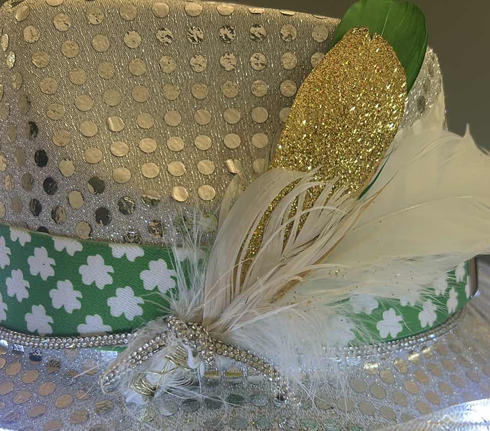 Photo 3 of NEW CUSTOM BLINKING, LIGHT UP, IRISH, SAINT PATRICK’S DAY COWGIRL HAT (ADJUSTABLE)