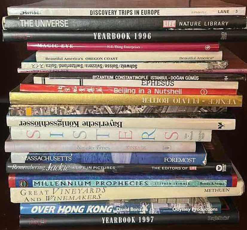 Photo 1 of HARDCOVER & SOFTCOVER BOOKS