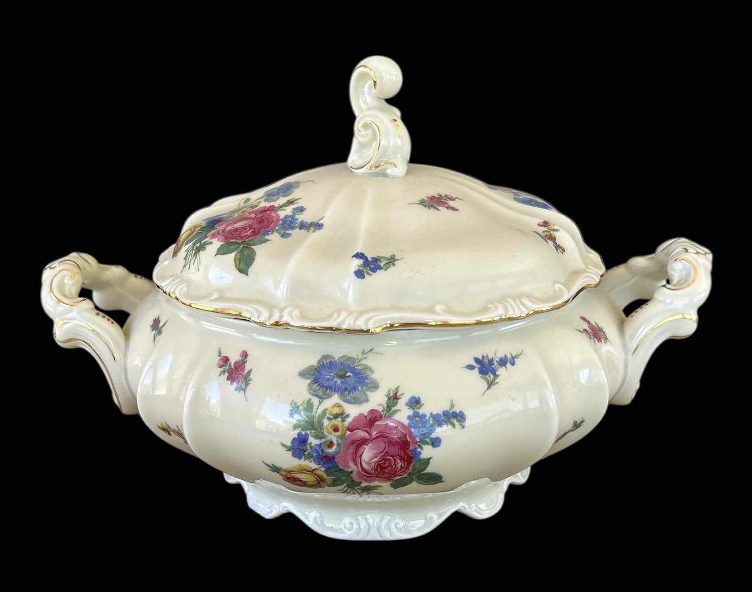 Photo 1 of VINTAGE HERTEL JACOB HAND-PAINTED SOUP TUREEN/VEGETABLE BOWL W LID 12” x 8”
