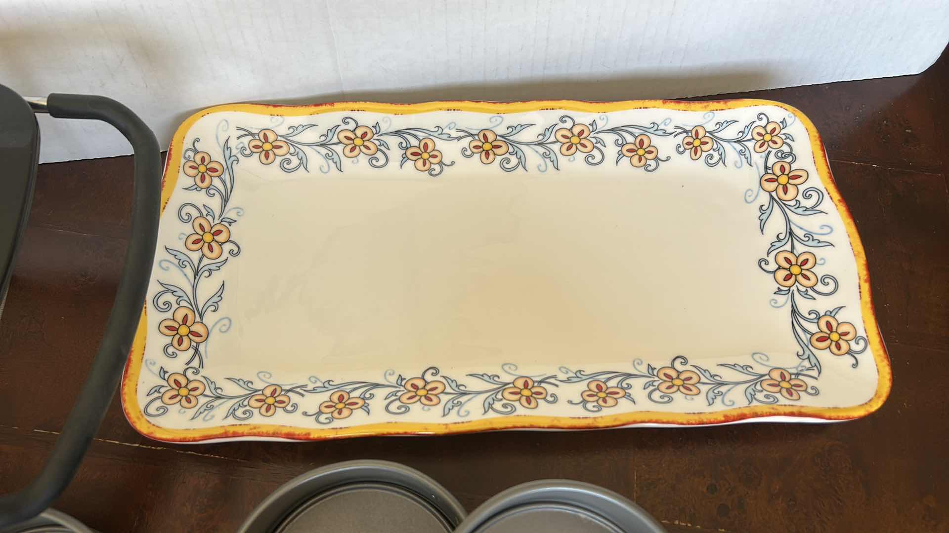 Photo 1 of MISC KITCHEN - PLATTER 16 1/2” x 8 1/2”