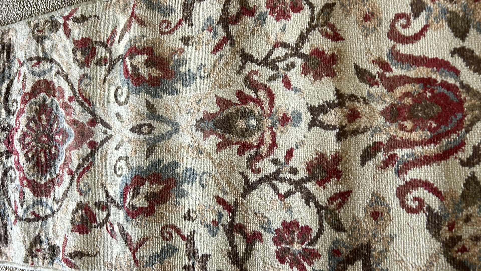 Photo 1 of NEW SURYA RILEY RUG 2’ x 7.5’