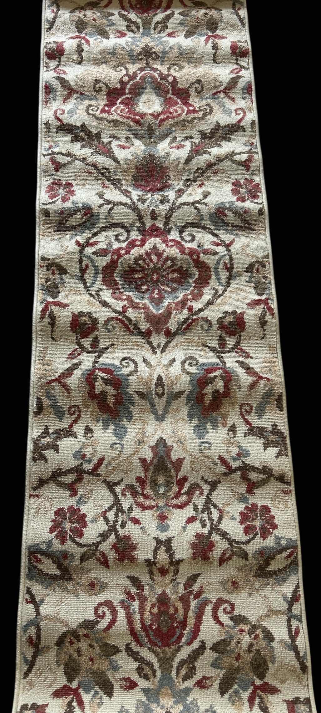 Photo 1 of NEW SURYA RILEY RUG 2’ x 7.5’