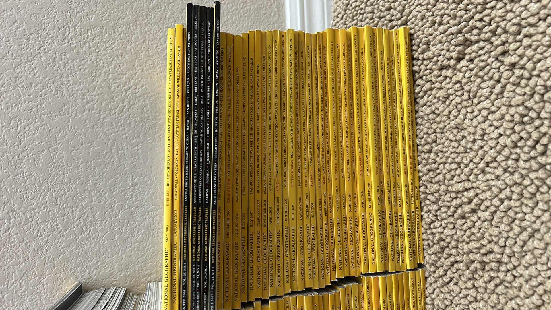 Photo 1 of NATIONAL GEOGRAPHIC MAGAZINES