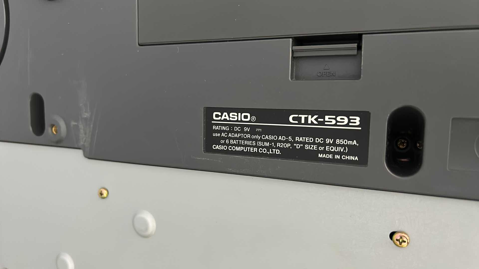Photo 1 of CASIO KEYBOARD