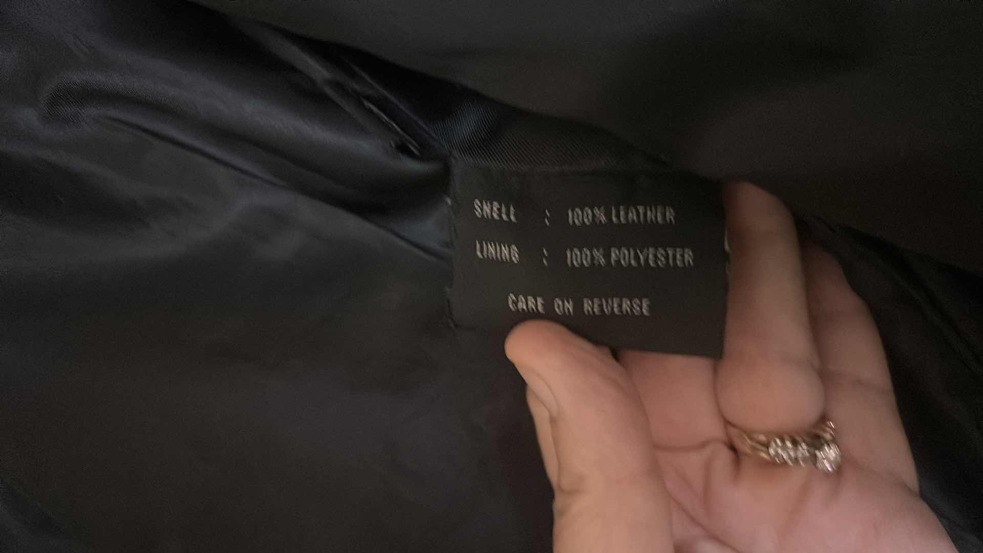 Photo 1 of WOMENSWEAR- COLE BROOK BLACK LEATHER ZIP UP JACKET SIZE MED